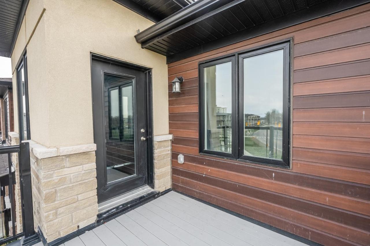 Modern Hamilton Homes Lake Ontario Shore By Globalstay Exterior photo